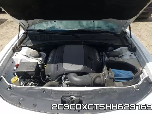 2C3CDXCT5HH623769 фото 8