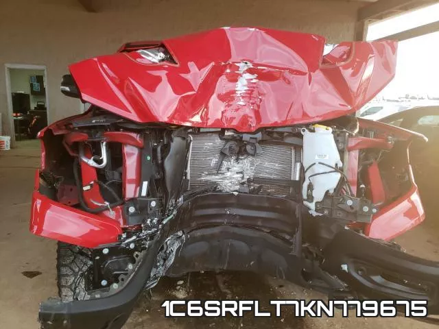 1C6SRFLT7KN779675 фото 8