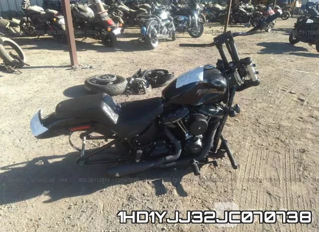 1HD1YJJ32JC070738 фото 4