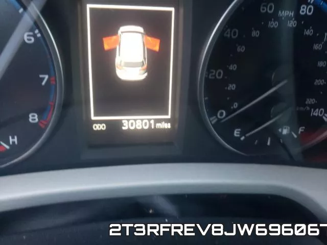 2T3RFREV8JW696067 фото 8