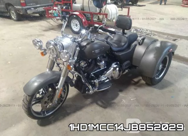 1HD1MCC14JB852029 фото 2