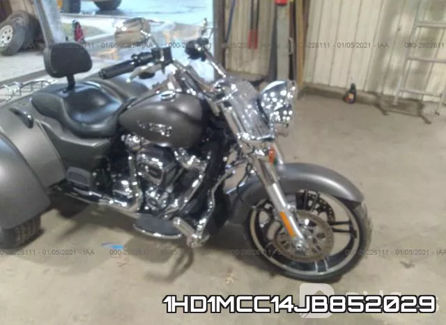 1HD1MCC14JB852029 фото 5