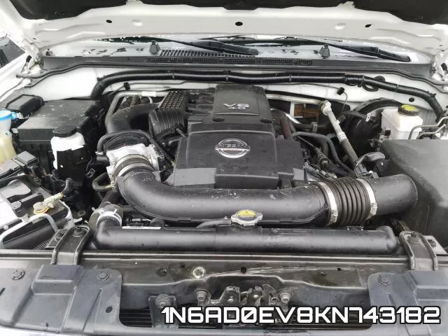1N6AD0EV8KN743182 фото 8