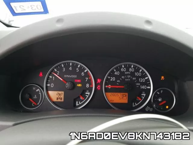 1N6AD0EV8KN743182 фото 9