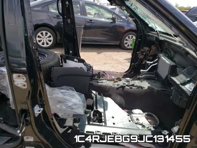 1C4RJEBG9JC131455 фото 6