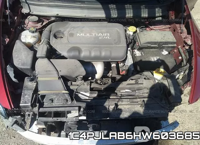 1C4PJLAB6HW603685 фото 2