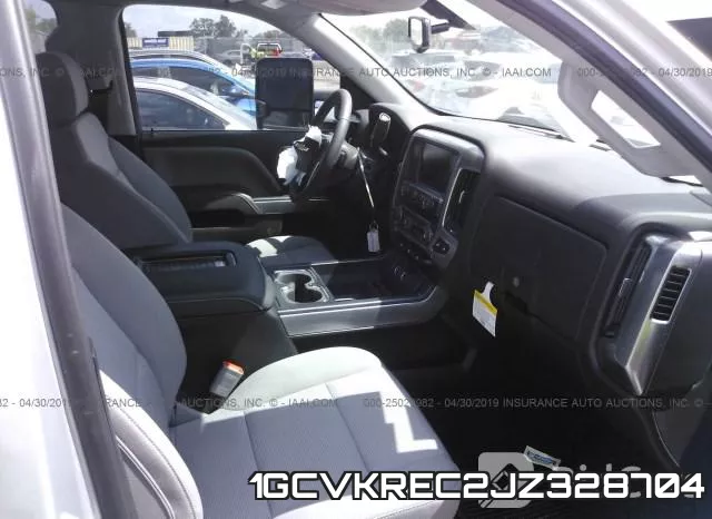 1GCVKREC2JZ328704 фото 6