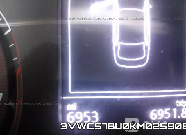 3VWC57BU0KM025906 фото 8
