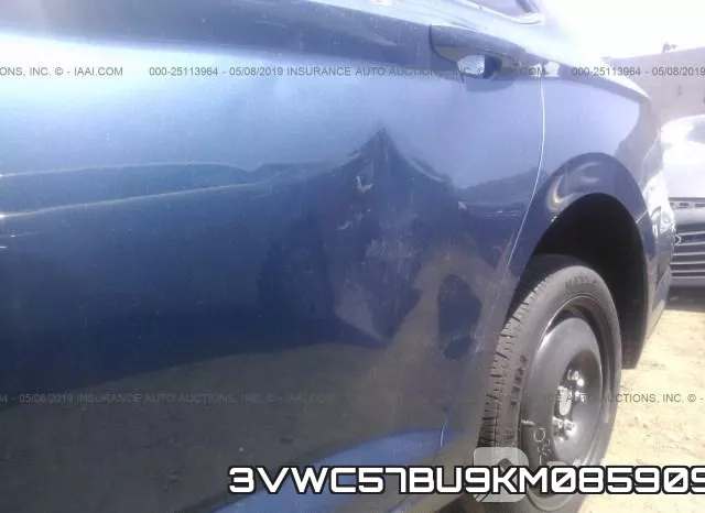 3VWC57BU9KM085909 фото 7