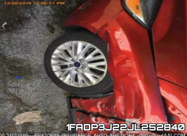 1FADP3J22JL252840 фото 9