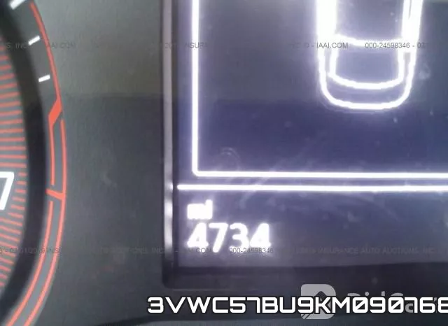 3VWC57BU9KM090768 фото 8