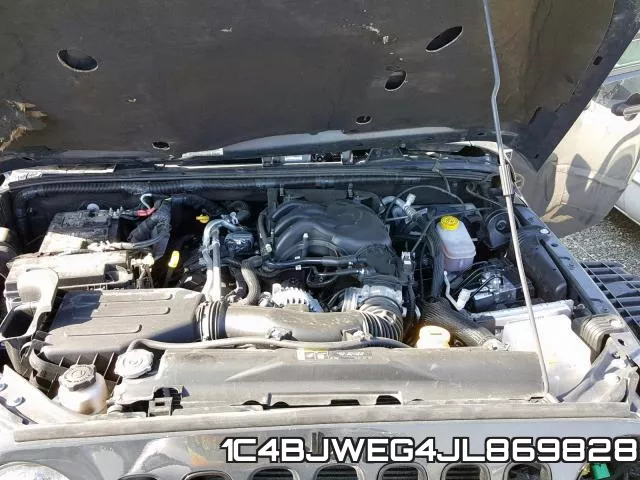 1C4BJWEG4JL869828 фото 8