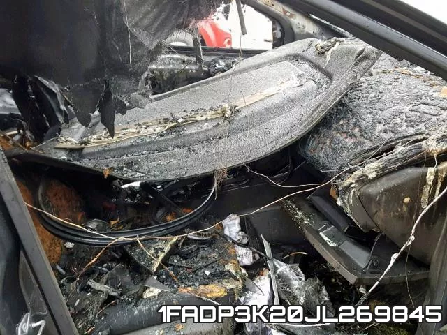 1FADP3K20JL269845 фото 6