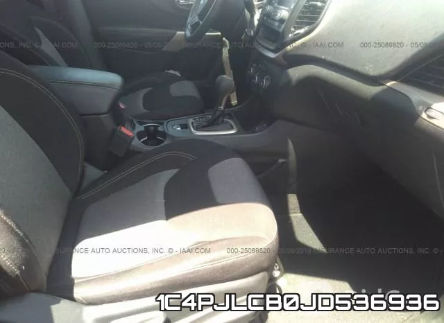1C4PJLCB0JD536936 фото 6