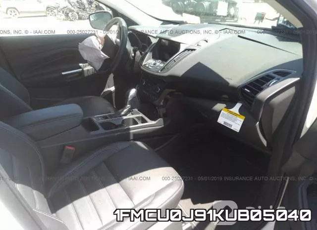1FMCU0J91KUB05040 фото 6