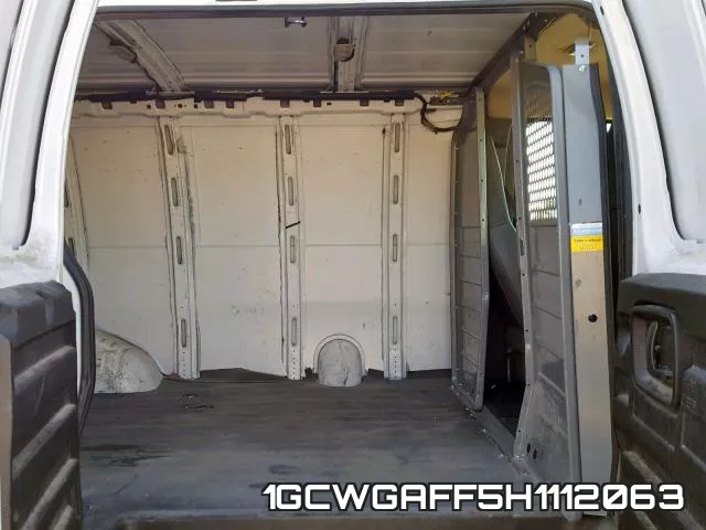 1GCWGAFF5H1112063 фото 7