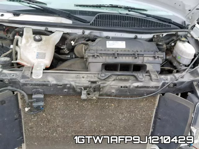 1GTW7AFP9J1210429 фото 8