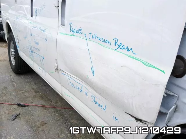 1GTW7AFP9J1210429 фото 10