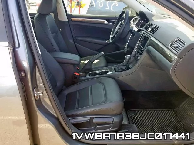 1VWBA7A38JC017441 фото 6