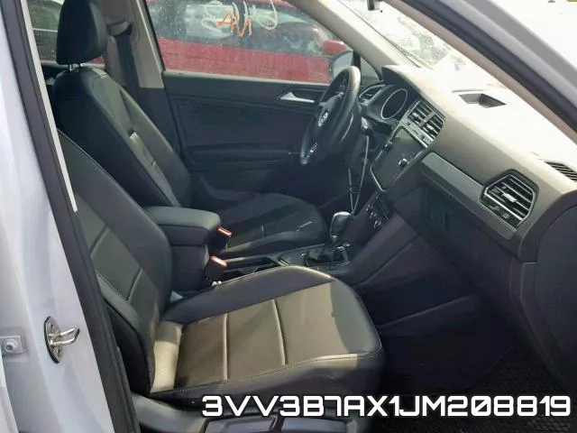 3VV3B7AX1JM208819 фото 6