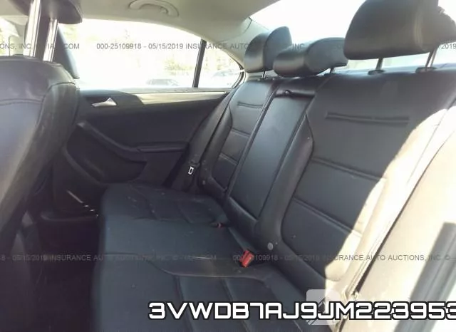 3VWDB7AJ9JM223953 фото 9