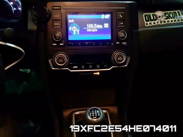 19XFC2E54HE074011 фото 10