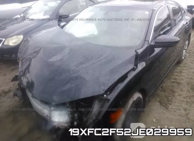19XFC2F52JE029959 фото 3