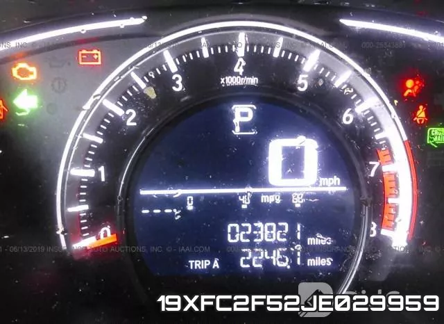 19XFC2F52JE029959 фото 8