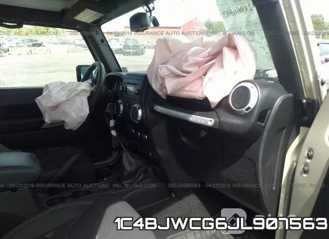 1C4BJWCG6JL907563 фото 6