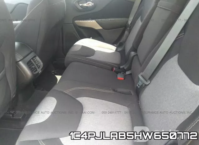 1C4PJLAB5HW650772 фото 9