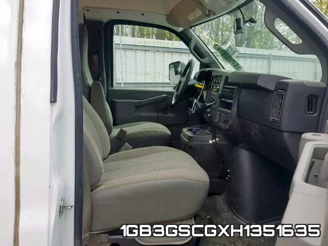 1GB3GSCGXH1351635 фото 6