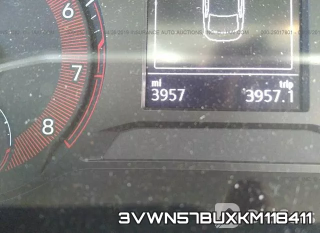 3VWN57BUXKM118411 фото 8