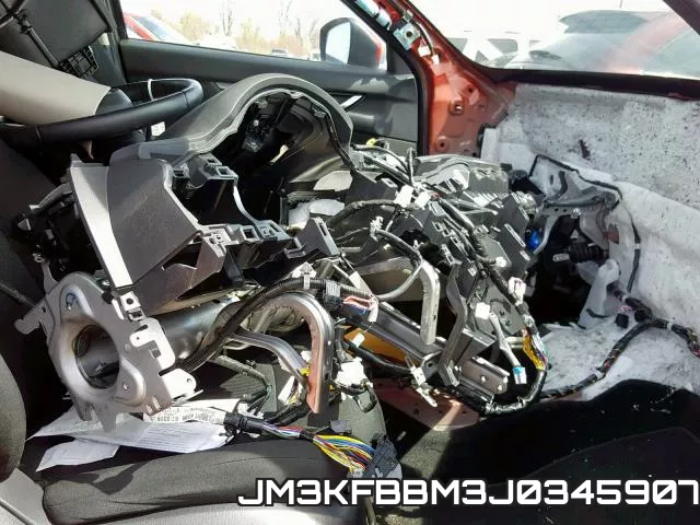 JM3KFBBM3J0345907 фото 6