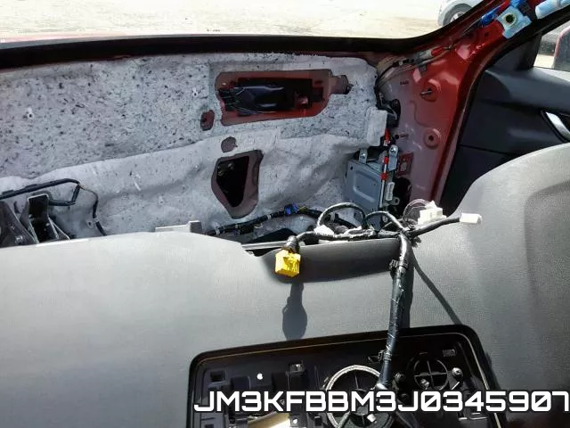 JM3KFBBM3J0345907 фото 10