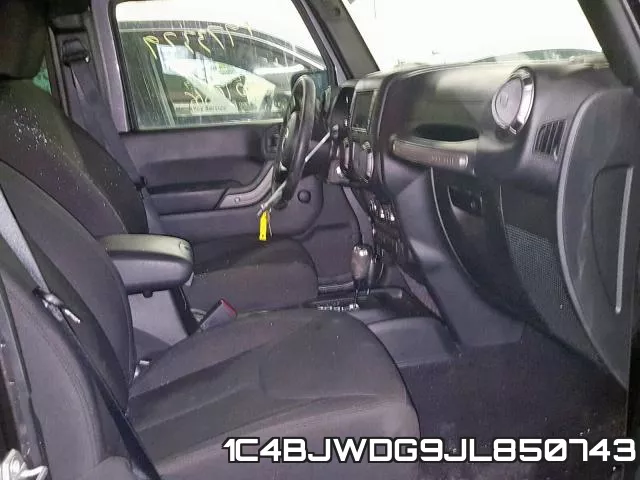 1C4BJWDG9JL850743 фото 6