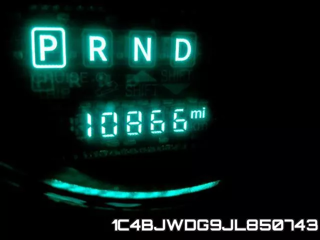 1C4BJWDG9JL850743 фото 8