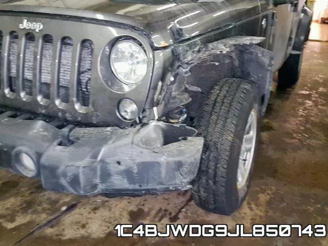 1C4BJWDG9JL850743 фото 9