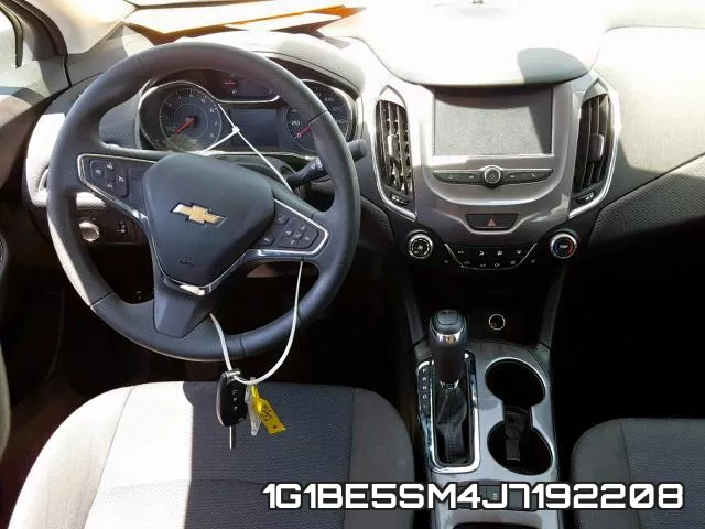 1G1BE5SM4J7192208 фото 10