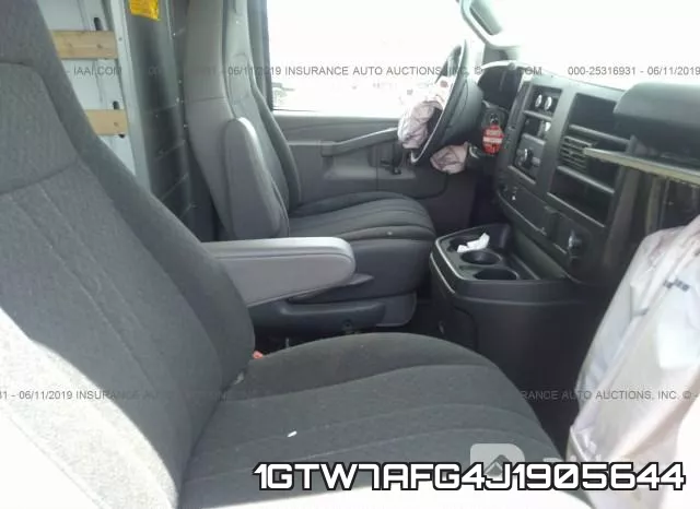 1GTW7AFG4J1905644 фото 6