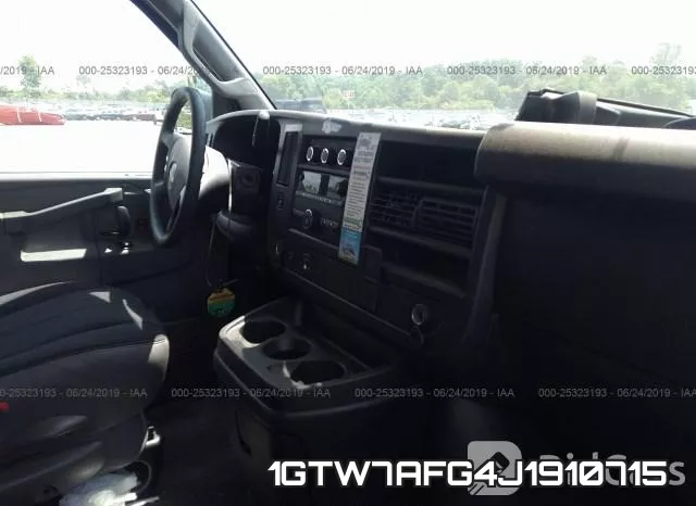 1GTW7AFG4J1910715 фото 6