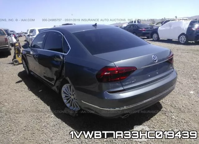 1VWBT7A33HC019439 фото 4