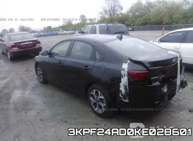 3KPF24AD0KE028601 фото 4