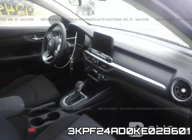 3KPF24AD0KE028601 фото 6