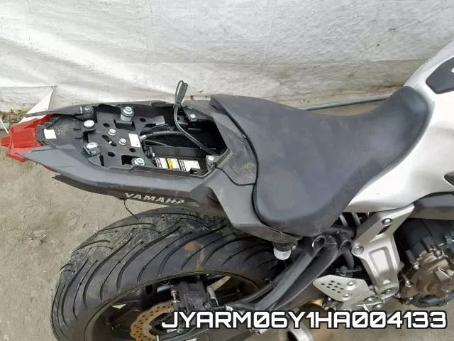 JYARM06Y1HA004133 фото 7