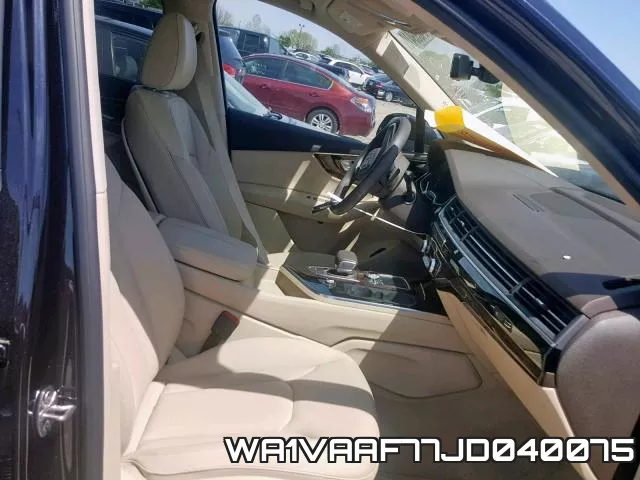 WA1VAAF77JD040075 фото 6